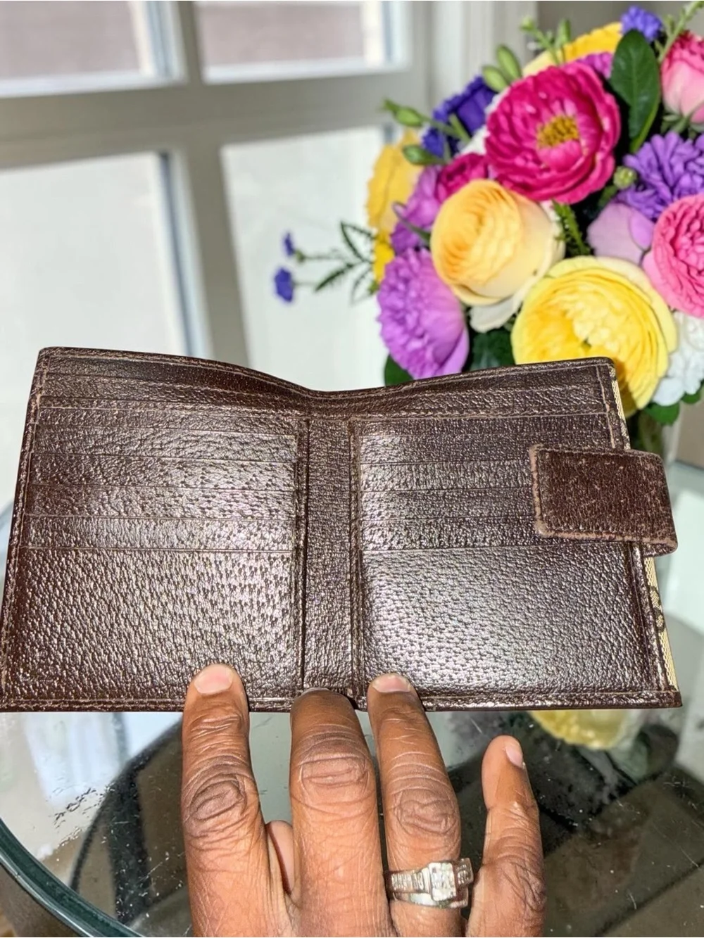 Gucci Beige GG Supreme Canvas Trifold Wallet with Silver Accents EUC